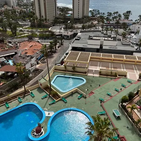 Americas Sea View And Apartment