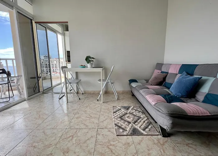 Americas Sea View And Daire