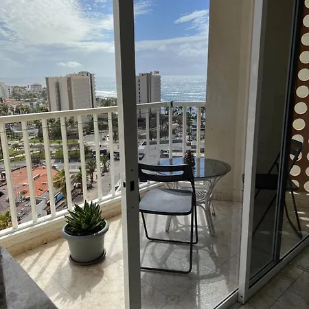 Americas Sea View And Daire
